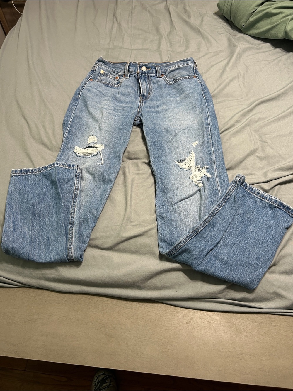 Light Wash Distressed Women’s  Levi Low Pro Straight Jeans